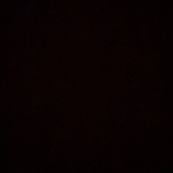 Meet your Posher, Rae - Picture 1 of 1